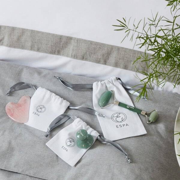 ESPA Rose Quartz Gua Sha Tool Auslauf