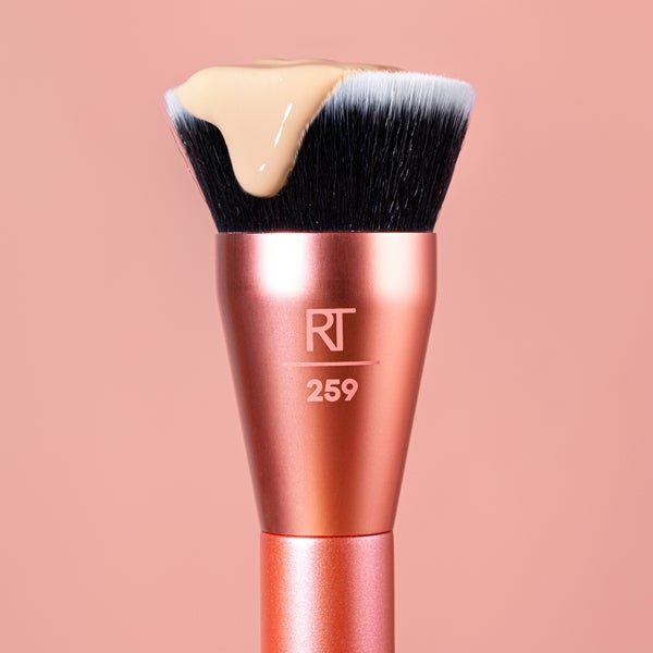Real Techniques Glow Round Base Makeup Brush Weihnachtsangebot