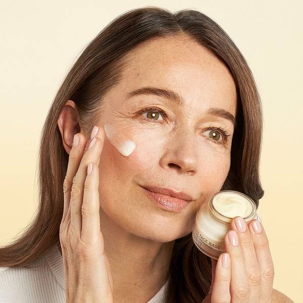 Bobbi Brown Vitamin Enriched Face Base 50 ml Im Verkauf