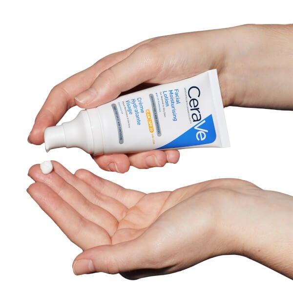 CeraVe AM Facial Moisturising Lotion SPF30 with Ceramides for Normal to Dry Skin 52ml Günstig kaufen