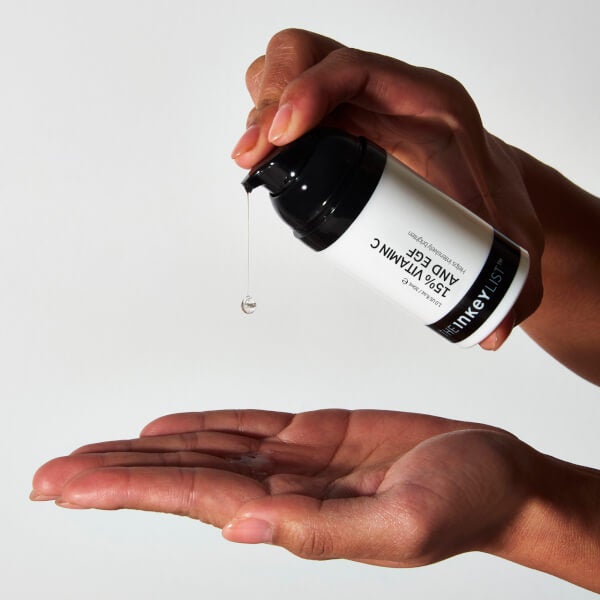 The INKEY List- 15% Vitamin C and EGF Serum 30ml Großer Ausverkauf