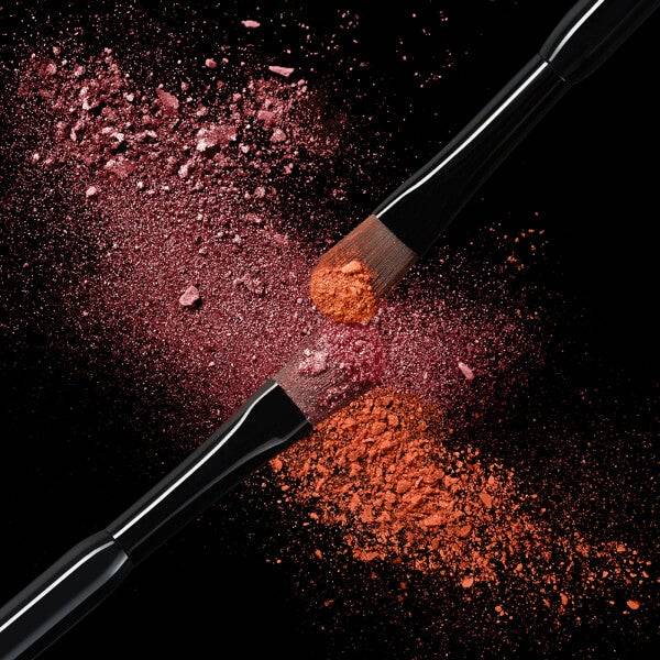 Illamasqua Large Eyeshadow Brush Top Angebot