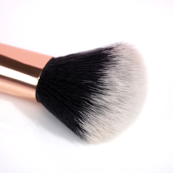 brushworks Blush Brush Räumungsverkauf