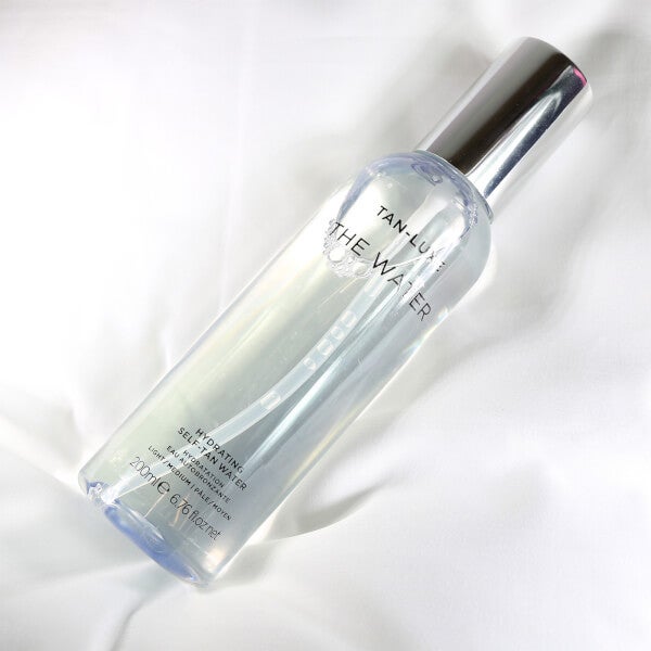 Tan-Luxe The Water Hydrating Self-Tan Water 200ml - Medium Nur für heute