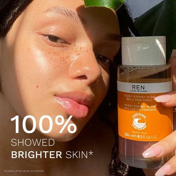 REN Clean Skincare Ready Steady Glow Daily AHA Tonic 250ml Black Friday Preise