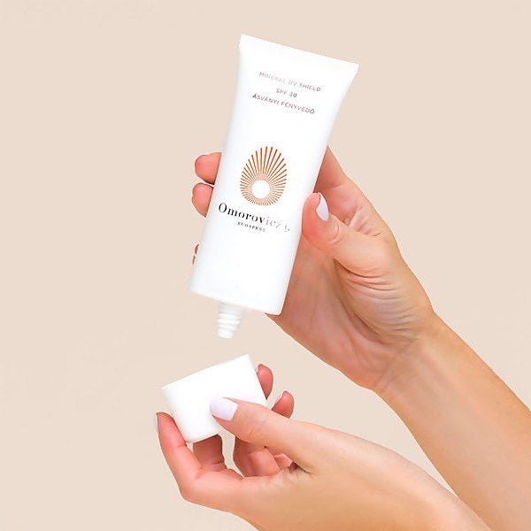 Omorovicza Mineral UV Shield LSF30 Schlussverkauf