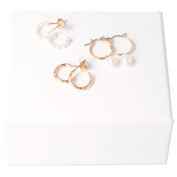 Parsa Beauty That's me by PARSA Beauty Ohrring-Set mit zeitlosen Perlendetails 2025