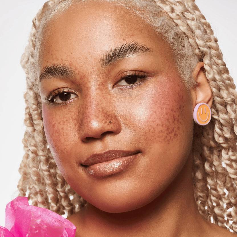Essence BABY GOT GLOW liquid highlighter (10ml) Lagerräumung