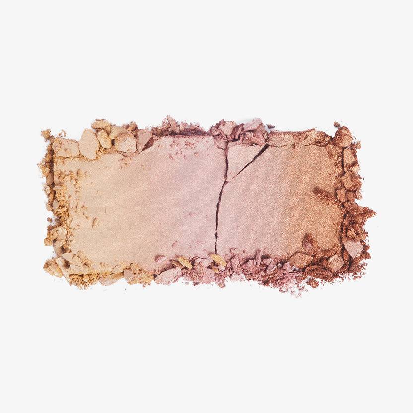Revolution Makeup Emily In Paris In The Spotlight Powder Highlighter (18g) Vatertagsangebot