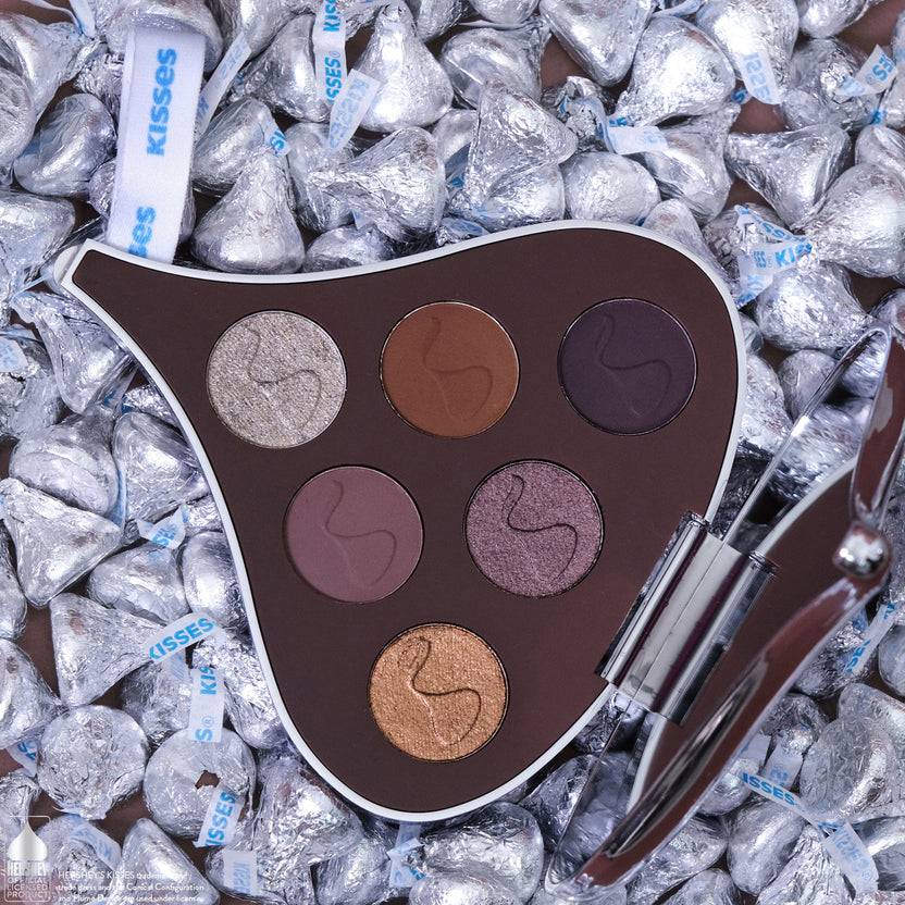 Glamlite Cosmetics Hershey's Kisses x Glamlite Milk Chocolate Palette (6.6g) Sonderangebote