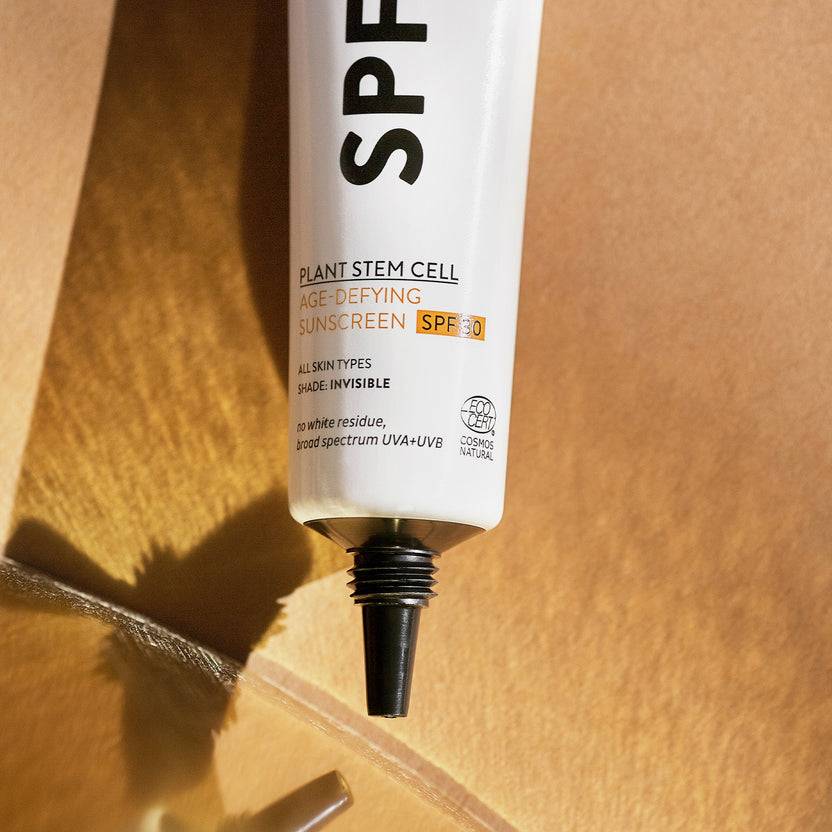 MÁDARA Cosmetics Plant Stem Cell Age-Defying Face Sunscreen SPF30 (40ml) 50% Rabatt für begrenzte Zeit